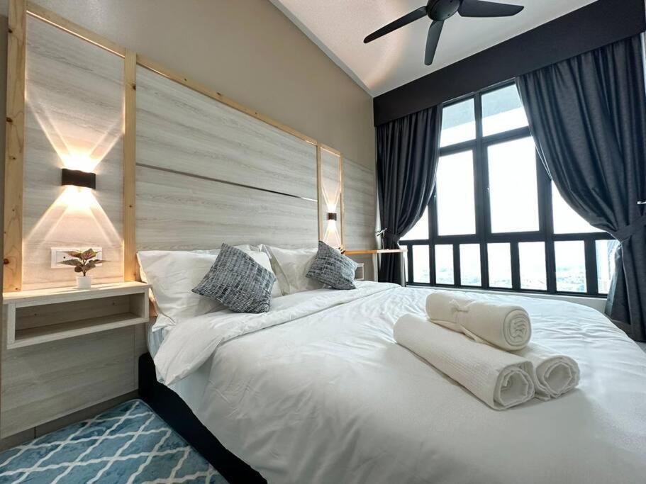 Апартаменты Legasi At Kampong Bahru With Full Kl View, 10Min Walk Train Station & Klcc Куала-Лумпур Экстерьер фото