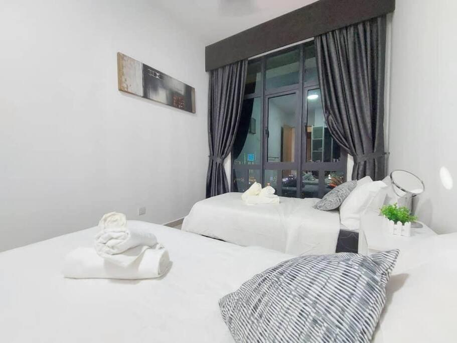 Апартаменты Legasi At Kampong Bahru With Full Kl View, 10Min Walk Train Station & Klcc Куала-Лумпур Экстерьер фото