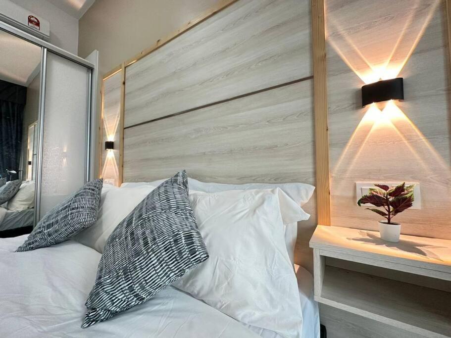 Апартаменты Legasi At Kampong Bahru With Full Kl View, 10Min Walk Train Station & Klcc Куала-Лумпур Экстерьер фото