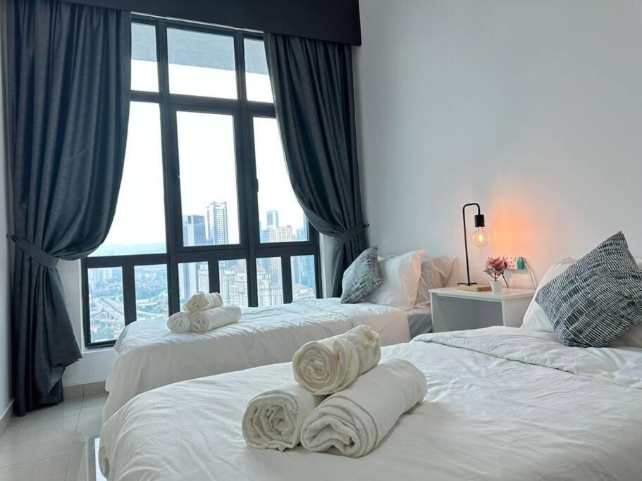 Апартаменты Legasi At Kampong Bahru With Full Kl View, 10Min Walk Train Station & Klcc Куала-Лумпур Экстерьер фото
